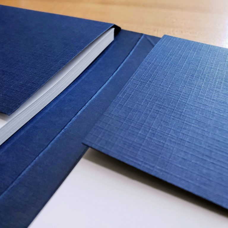Specialty-two-pocket-presentation-folder